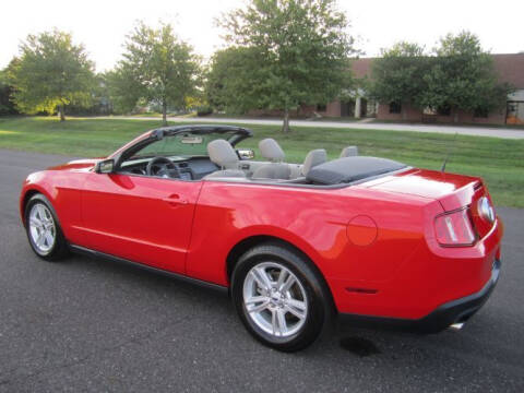 2011 Ford Mustang V6
