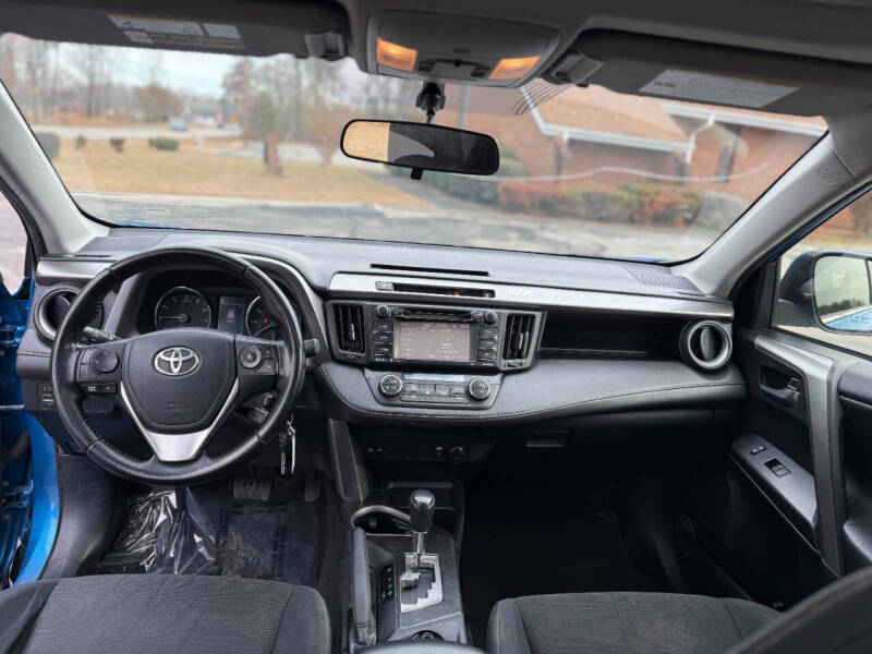 2016 Toyota RAV4 XLE