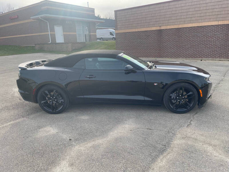 Used 2023 Chevrolet Camaro 2LT with VIN 1G1FD3DS5P0143430 for sale in Maquoketa, IA