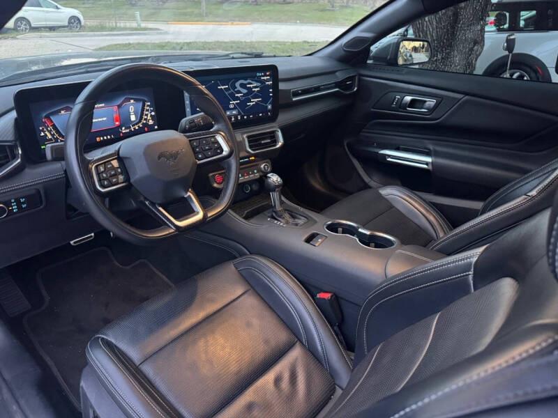 2024 Ford Mustang EcoBoost Premium