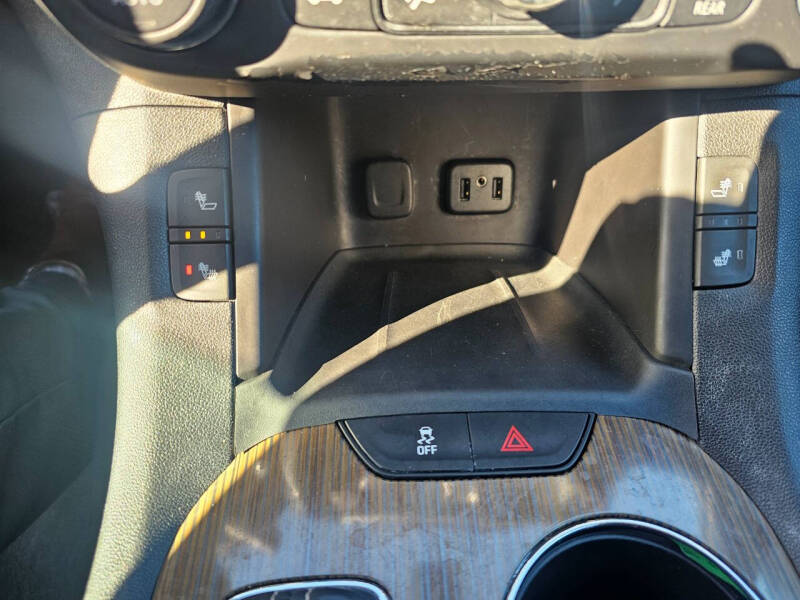 2018 GMC Acadia SLE-2