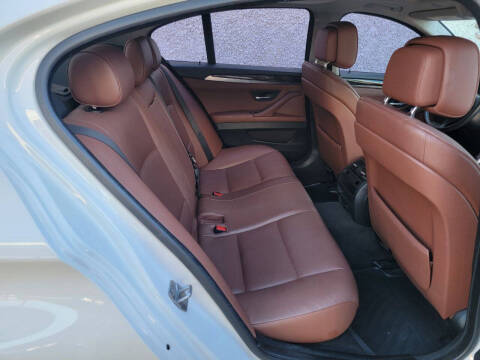 2013 BMW 5 Series 528i