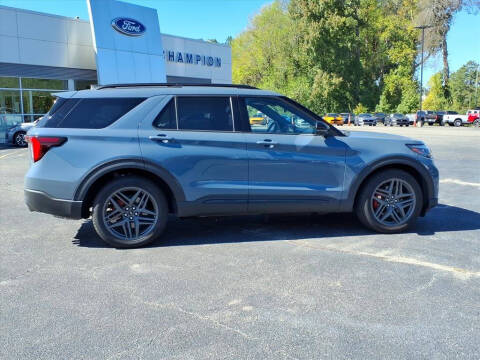 2025 Ford Explorer ST