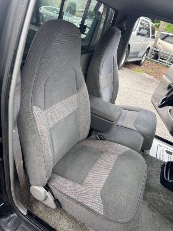 1997 Mazda B-Series B2300 SE