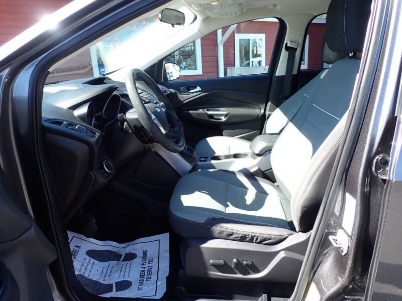 2015 Ford Escape SE
