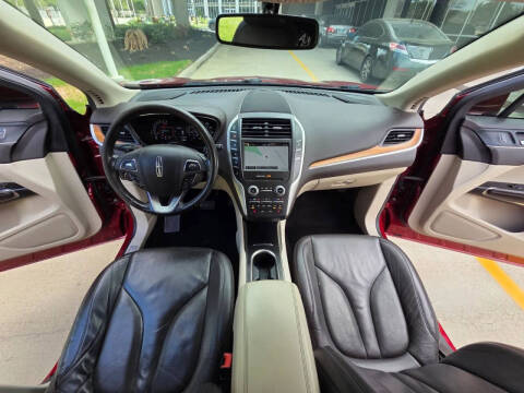2017 Lincoln MKC Select
