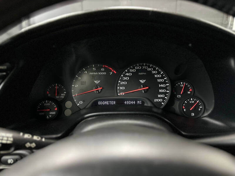2004 Chevrolet Corvette