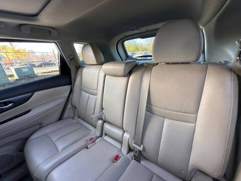 2015 Nissan Rogue SL