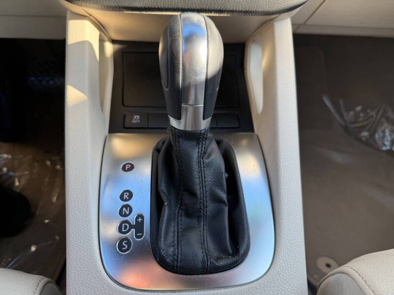 2013 Volkswagen Eos Komfort SULEV