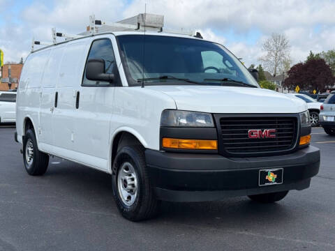 2022 GMC Savana 2500