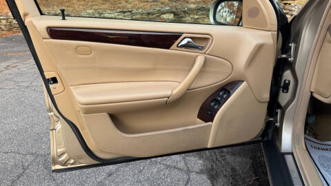 2004 Mercedes-Benz C-Class C 240 4MATIC