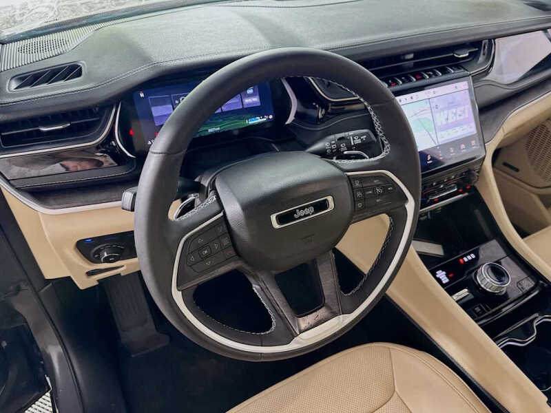 2023 Jeep Grand Cherokee