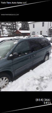 2005 Chrysler Town and Country for sale at Twin Tiers Auto Sales LLC in Olean NY