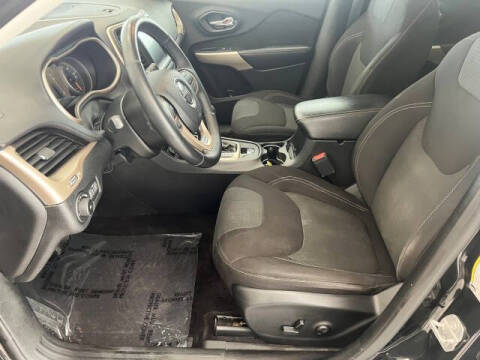 2017 Jeep Cherokee Latitude