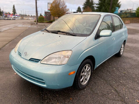 2002 Toyota Prius for sale at Bright Star Motors in Tacoma WA