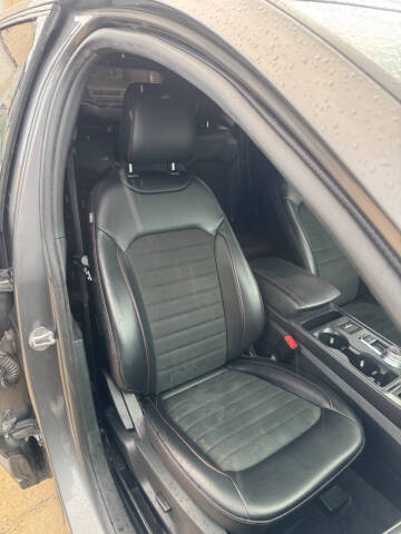 2021 Ford Edge ST-Line