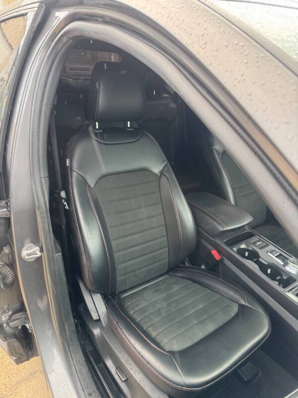 2021 Ford Edge ST-Line