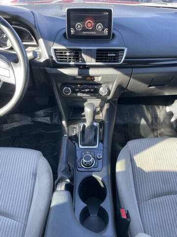 2016 Mazda MAZDA3 i Touring