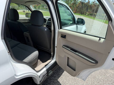 2009 Ford Escape XLS