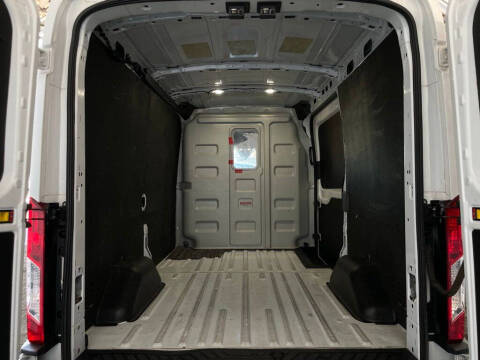 2023 Ford Transit