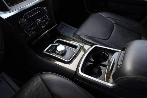 2016 Chrysler 300 C