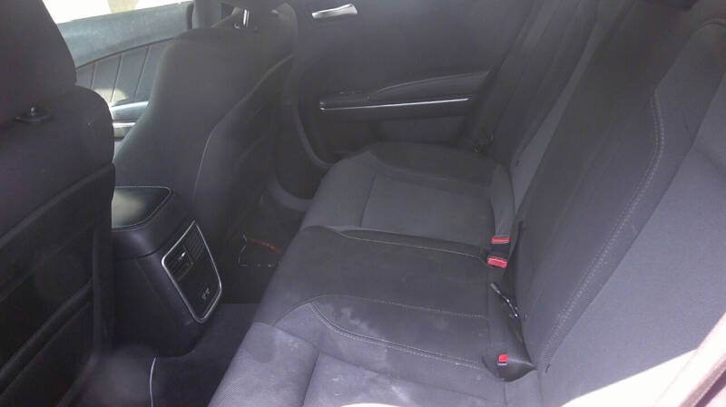 2017 Dodge Charger SXT