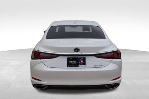2025 Lexus ES 350