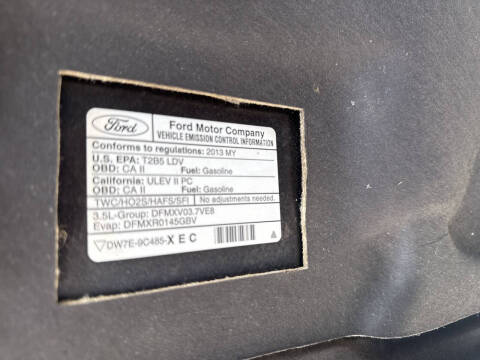 2013 Ford Taurus SEL