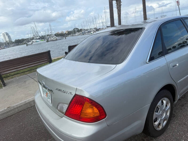 2001 Toyota Avalon XLS