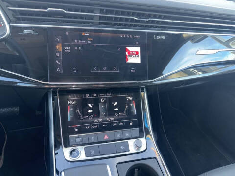 2025 Audi Q8 quattro Premium 55 TFSI