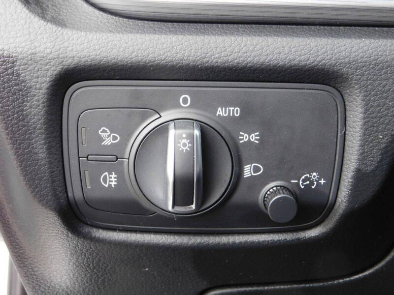 2020 Audi A3 Premium Plus 40 TFSI