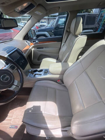 2011 Jeep Grand Cherokee Overland