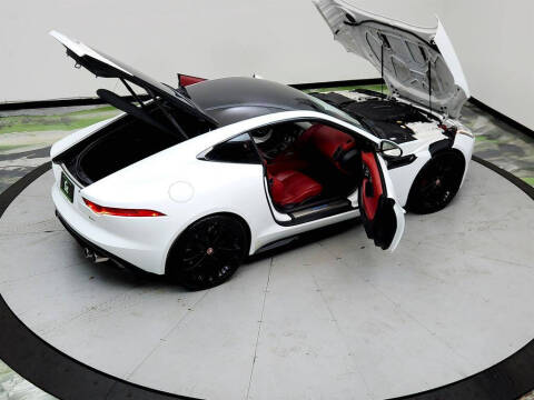 2015 Jaguar F-TYPE R