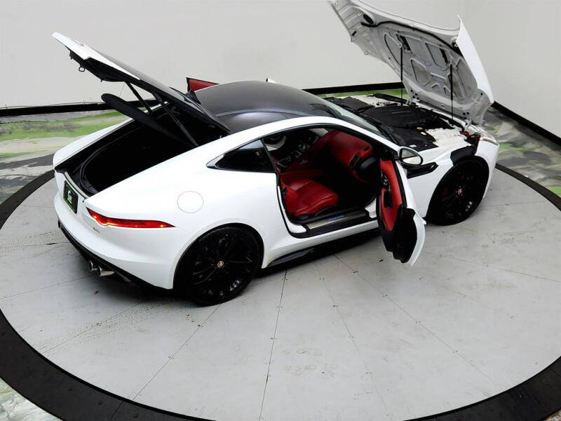 2015 Jaguar F-TYPE R