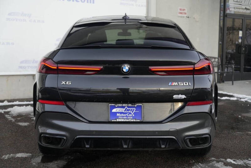 2020 BMW X6 M50i