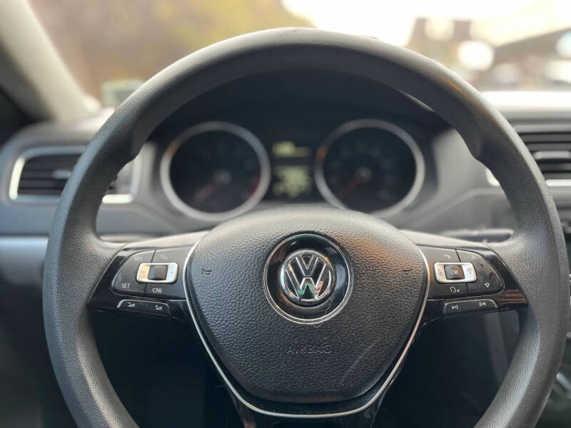 2015 Volkswagen Jetta