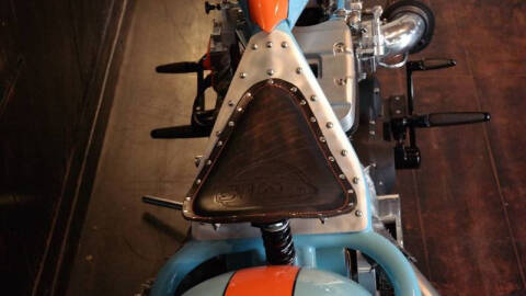 2017 GULF ROCKET CUSTOM GULF RACING EDITION