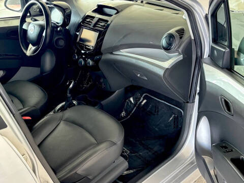 2016 Chevrolet Spark EV 2LT