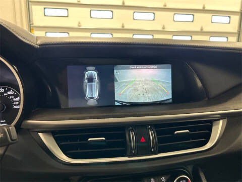 2022 Alfa Romeo Stelvio Ti