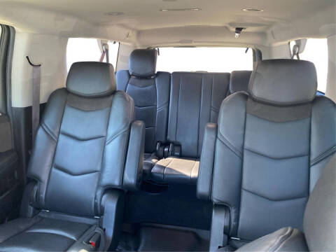 2016 Cadillac Escalade ESV Luxury Collection