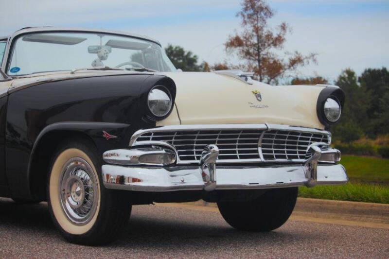 1956 Ford Fairlane