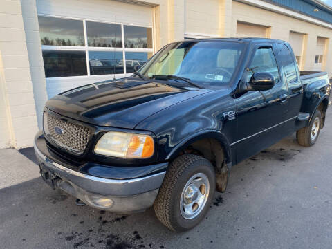 2003 Ford F-150 XLT
