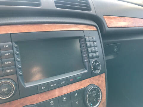 2007 Mercedes-Benz R-Class for sale at Fiesta Motors Inc in Las Cruces NM
