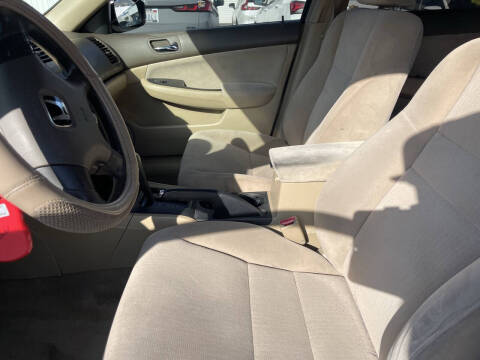 2004 Honda Accord LX