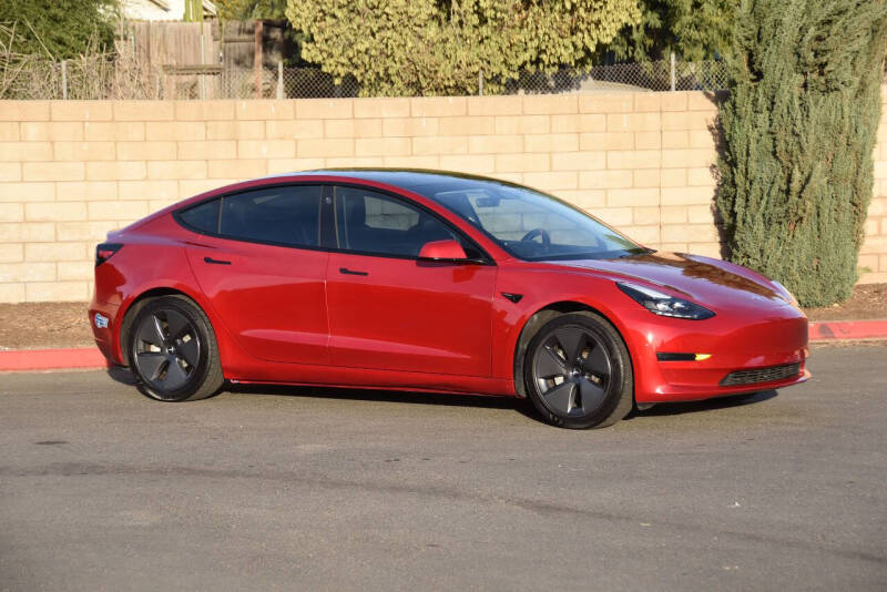 2021 Tesla Model 3 Base photo 17