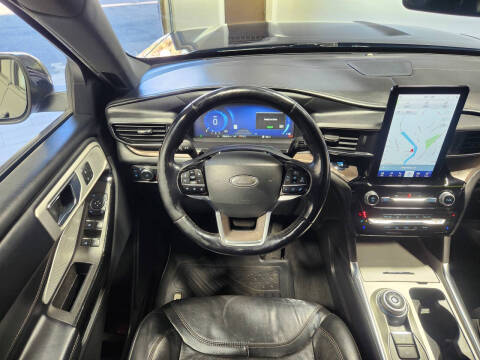 2022 Ford Explorer Hybrid Platinum