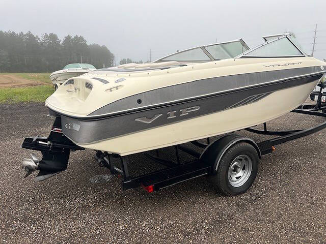 2000 Valiant VIP 18ft