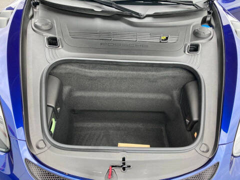 2023 Porsche 718 Cayman GT4 RS