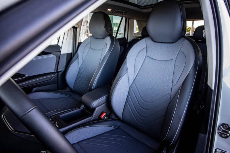 2026 Volkswagen Tiguan SE 4Motion