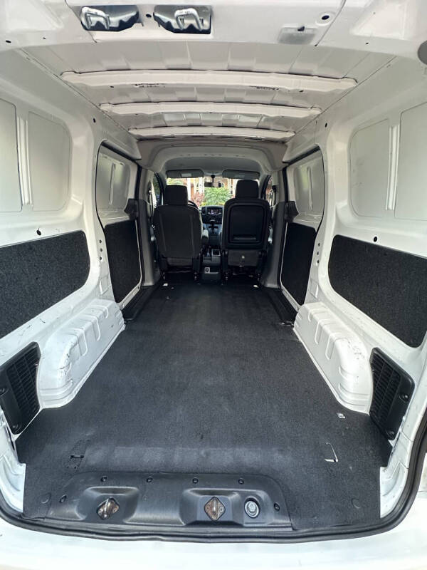 2019 Nissan NV200 SV